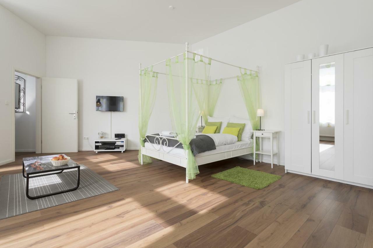 Studio Apartment Niemetzstr 51 Berlin Exterior photo