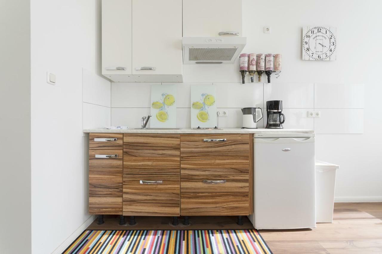 Studio Apartment Niemetzstr 51 Berlin Exterior photo